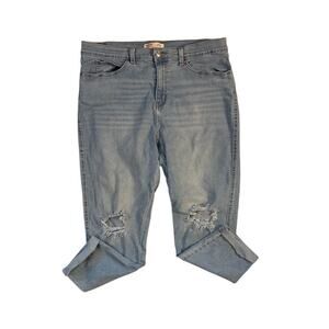 Levi Strauss Women’s Cropped Distressed Jeans Size W33 – Rolled Hem Light Wash